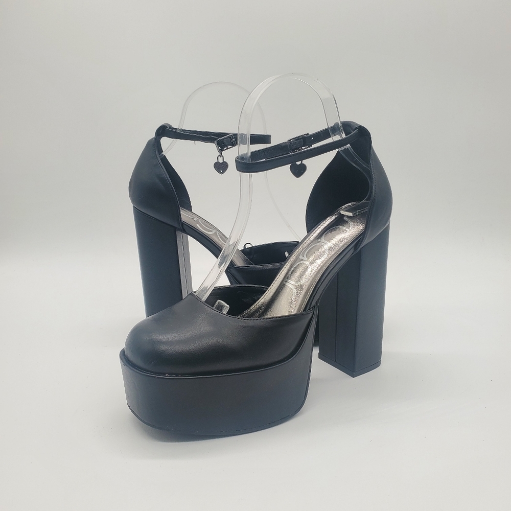 ♡♡ Sugar Sky High Block Heel Ankle Strap Faux Patent Leather Mary Jane Size 8